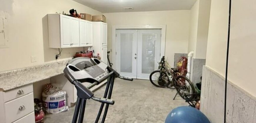 3811 NE 94th Terrace, Kansas City, MO 64156
