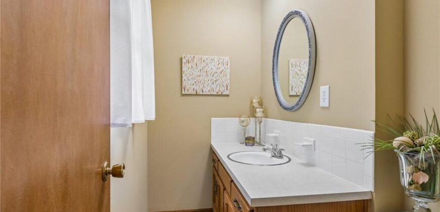 1105 Williams Street, Excelsior Springs, MO 64024