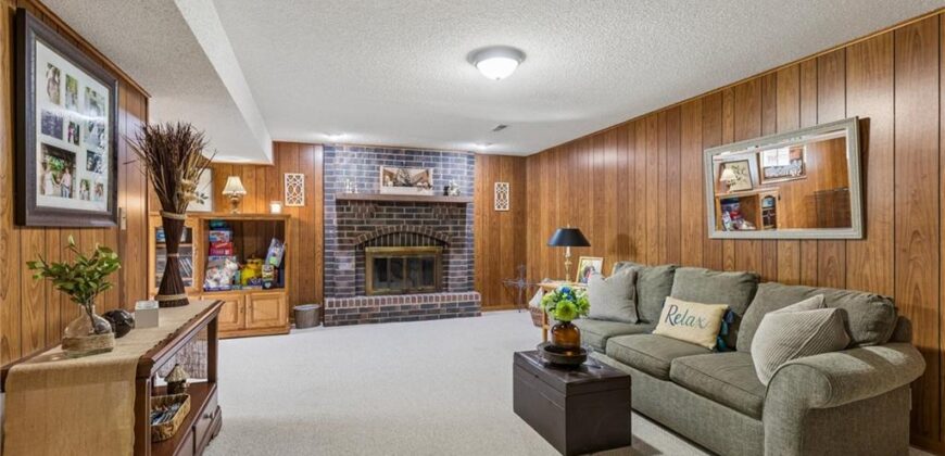 1105 Williams Street, Excelsior Springs, MO 64024