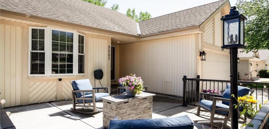 5207 NW 84th Place, Kansas City, MO 64154