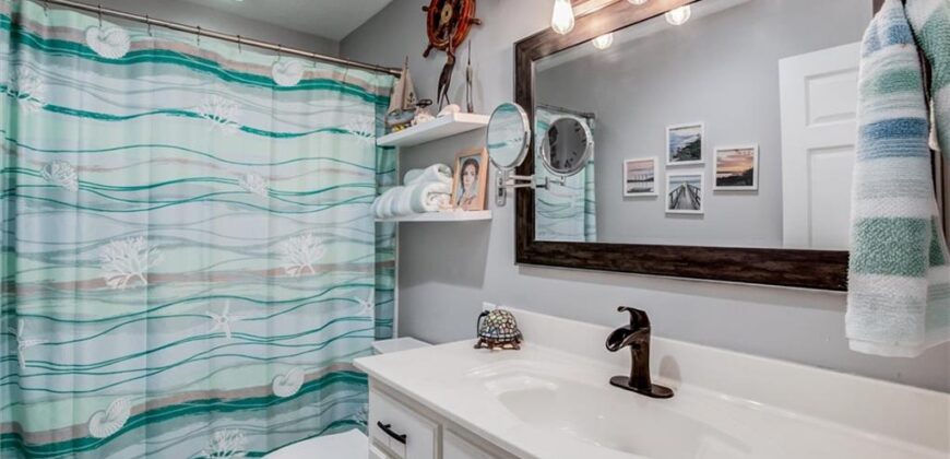5207 NW 84th Place, Kansas City, MO 64154