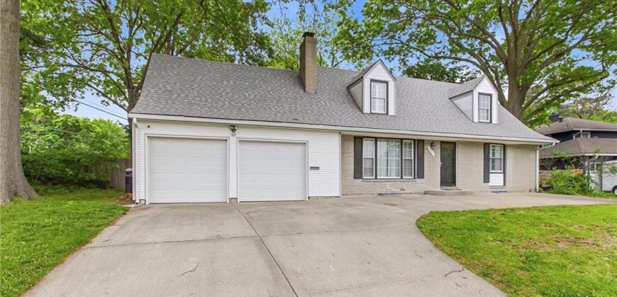4937 NE Chouteau Drive, Kansas City, MO 64119