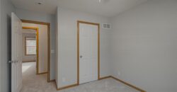 208 Hampton Drive, Smithville, MO 64089