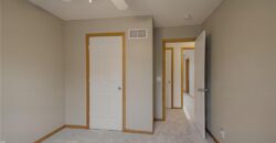 208 Hampton Drive, Smithville, MO 64089