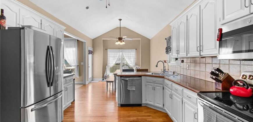 10727 N Tennessee Avenue, Kansas City, MO 64157