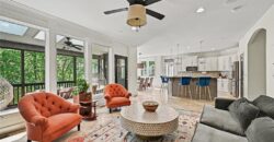 6730 Meyers Circle, Parkville, MO 64152