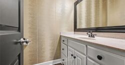 6730 Meyers Circle, Parkville, MO 64152