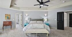 6730 Meyers Circle, Parkville, MO 64152