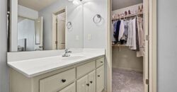 6730 Meyers Circle, Parkville, MO 64152