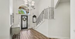 6730 Meyers Circle, Parkville, MO 64152