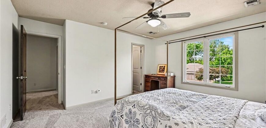 6730 Meyers Circle, Parkville, MO 64152