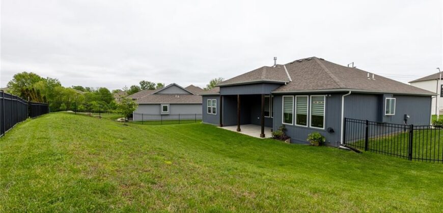 8134 NW 89th Street, Kansas City, MO 64153