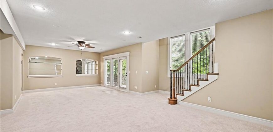1407 NE 92nd Court, Kansas City, MO 64155
