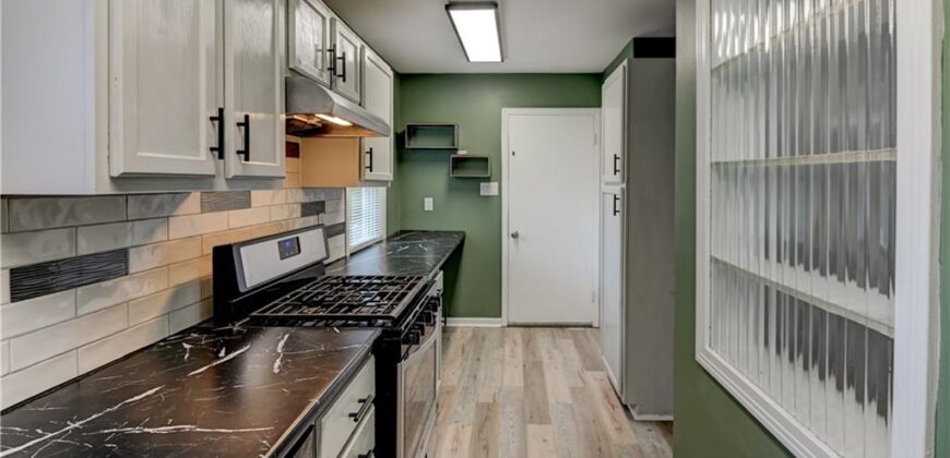5020 N Brooklyn Avenue, Kansas City, MO 64118