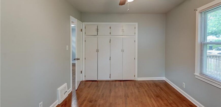 5020 N Brooklyn Avenue, Kansas City, MO 64118