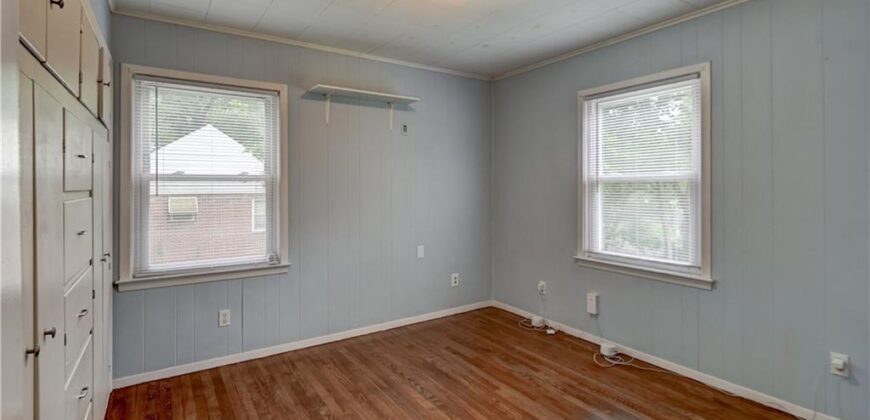 5020 N Brooklyn Avenue, Kansas City, MO 64118