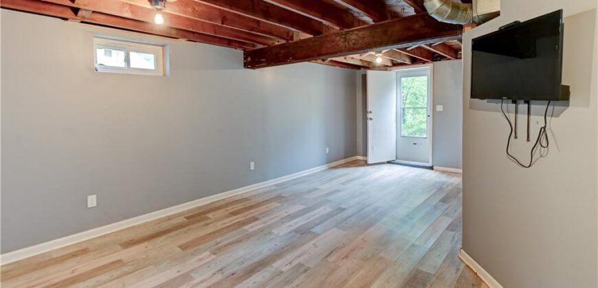 5020 N Brooklyn Avenue, Kansas City, MO 64118