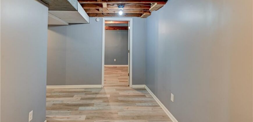 5020 N Brooklyn Avenue, Kansas City, MO 64118