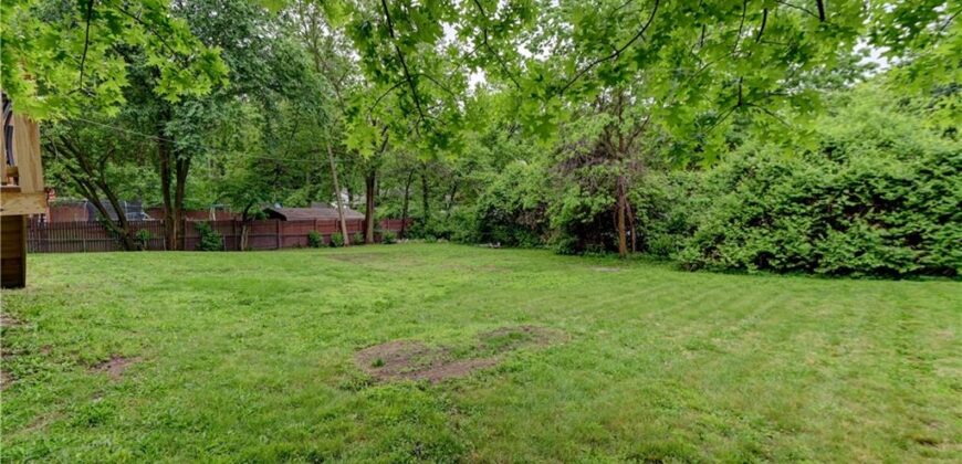 5020 N Brooklyn Avenue, Kansas City, MO 64118