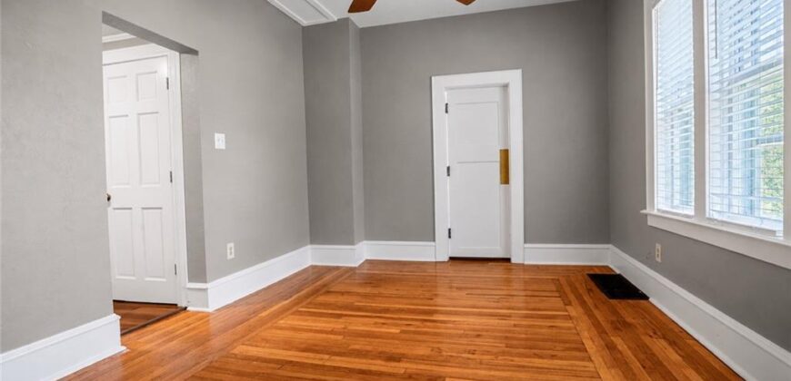 2209 NE 39th Terrace, Kansas City, MO 64116