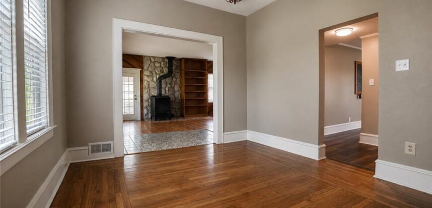 2209 NE 39th Terrace, Kansas City, MO 64116