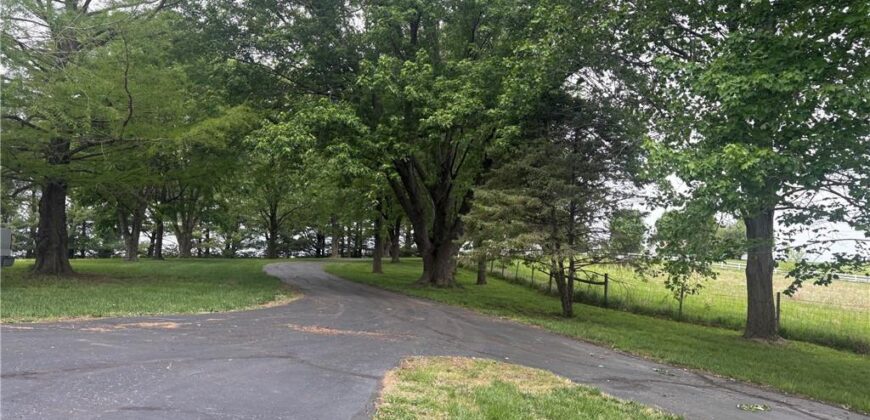 5825 Z Highway, Edgerton, MO 64444