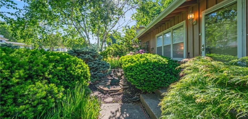 2101 NE 62nd Street, Kansas City, MO 64118