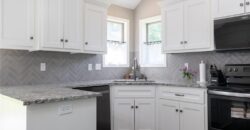 7309 NW Locust Drive, Kansas City, MO 64152