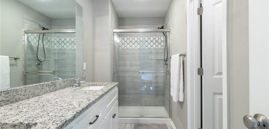 7309 NW Locust Drive, Kansas City, MO 64152