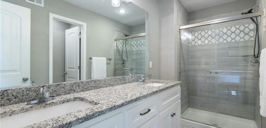 7309 NW Locust Drive, Kansas City, MO 64152