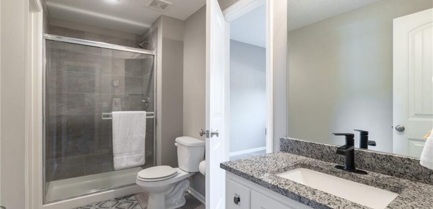 7309 NW Locust Drive, Kansas City, MO 64152