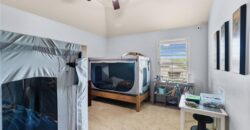 6484 N Whitetail Way, Parkville, MO 64152