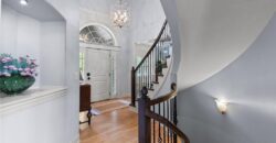 6484 N Whitetail Way, Parkville, MO 64152