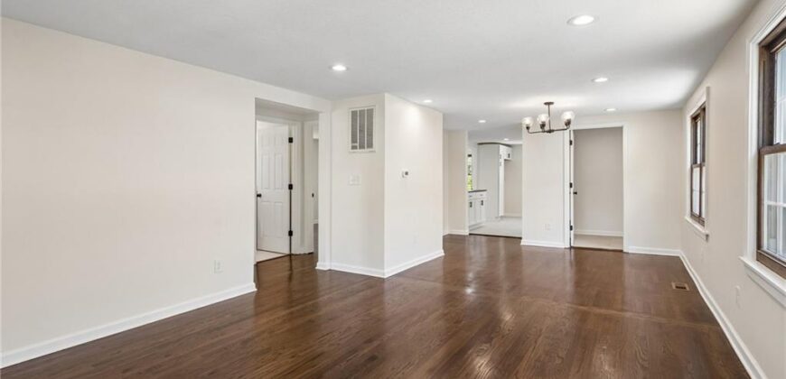 1406 E 24th Avenue, Kansas City, MO 64116