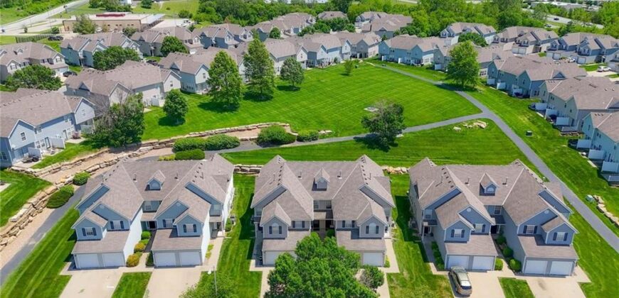 8335 N Kensington Avenue, Kansas City, MO 64119