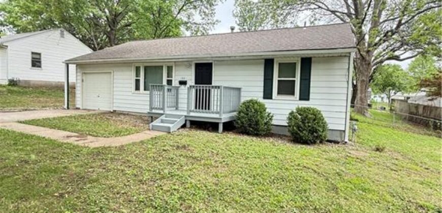 1000 NE 66th Terrace, Gladstone, MO 64118