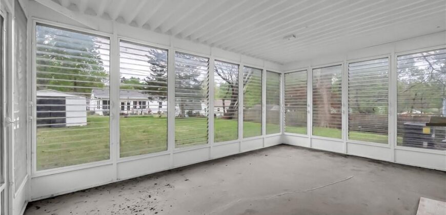 1000 NE 66th Terrace, Gladstone, MO 64118