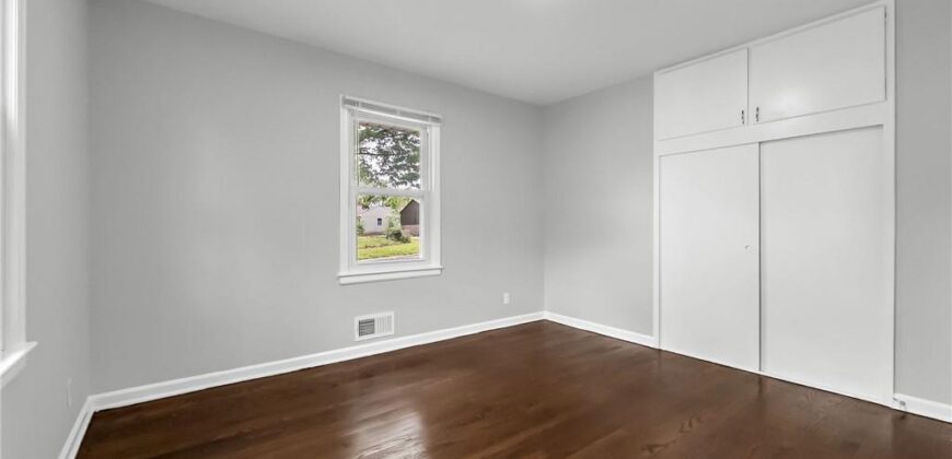 1000 NE 66th Terrace, Gladstone, MO 64118