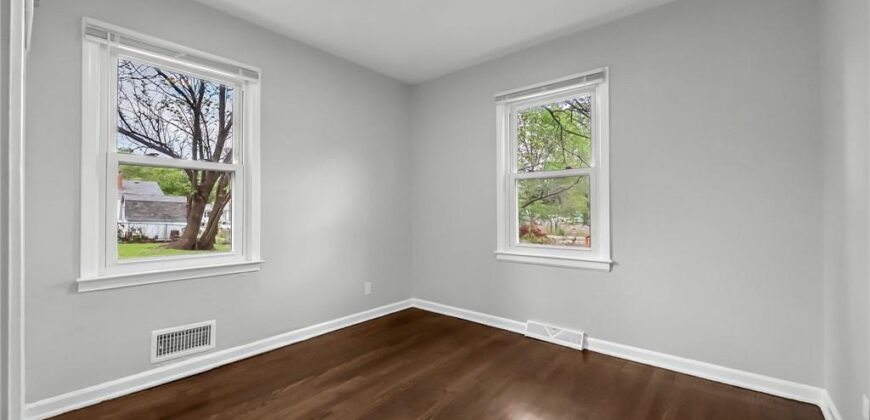 1000 NE 66th Terrace, Gladstone, MO 64118
