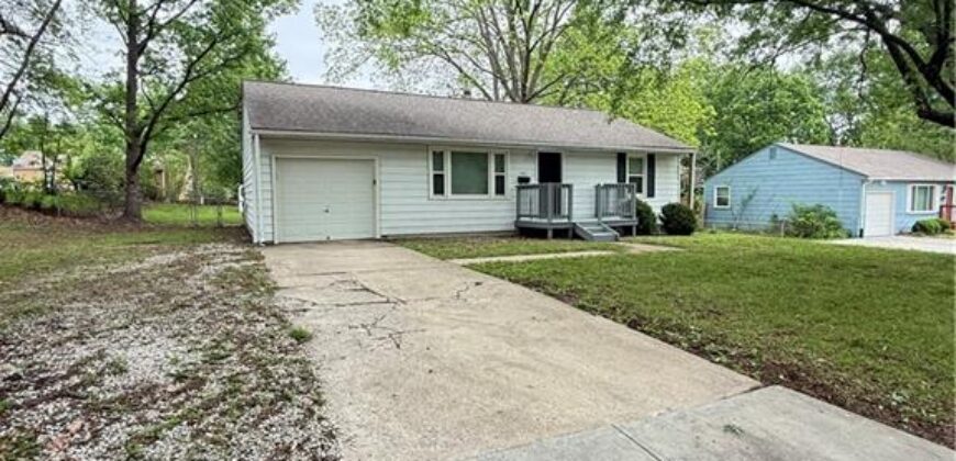 1000 NE 66th Terrace, Gladstone, MO 64118