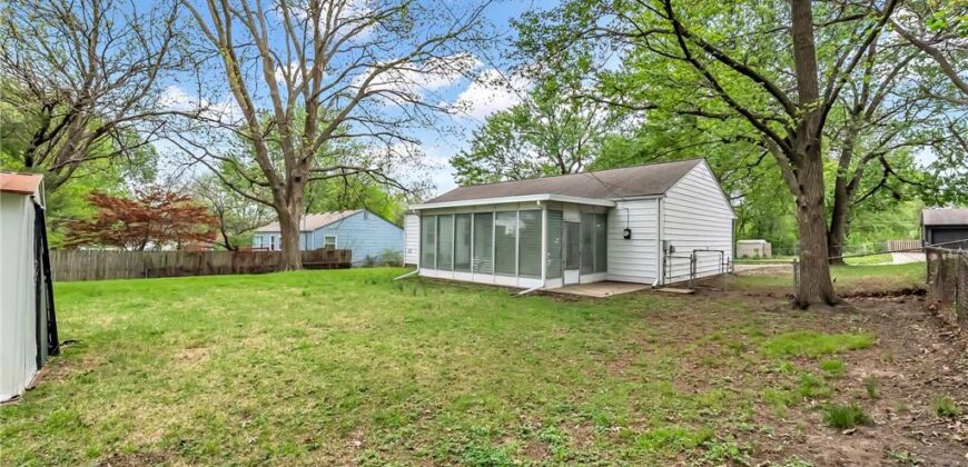 1000 NE 66th Terrace, Gladstone, MO 64118
