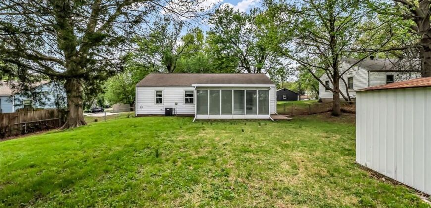 1000 NE 66th Terrace, Gladstone, MO 64118
