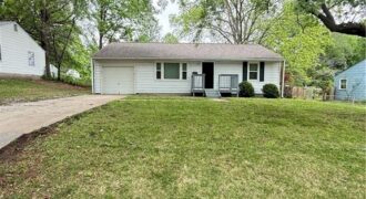 1000 NE 66th Terrace, Gladstone, MO 64118