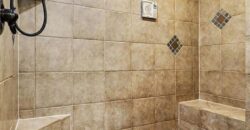 10515 N Michigan Avenue, Kansas City, MO 64155