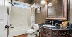 10515 N Michigan Avenue, Kansas City, MO 64155