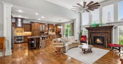 10515 N Michigan Avenue, Kansas City, MO 64155