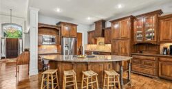 10515 N Michigan Avenue, Kansas City, MO 64155