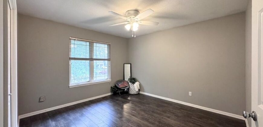 9123 N Oregon Avenue, Kansas City, MO 64154