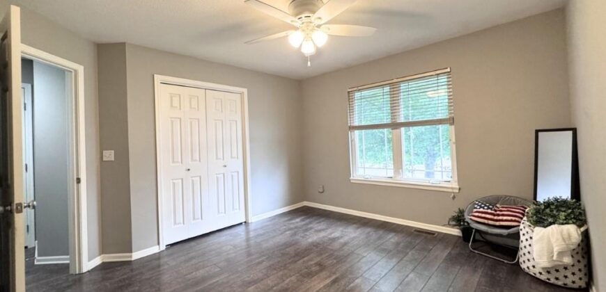 9123 N Oregon Avenue, Kansas City, MO 64154