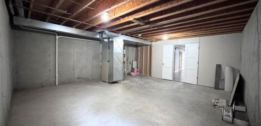 9123 N Oregon Avenue, Kansas City, MO 64154